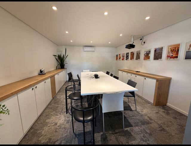 1,239M² WAREHOUSE TO LET IN CAPE TOWN CITY CENTRE